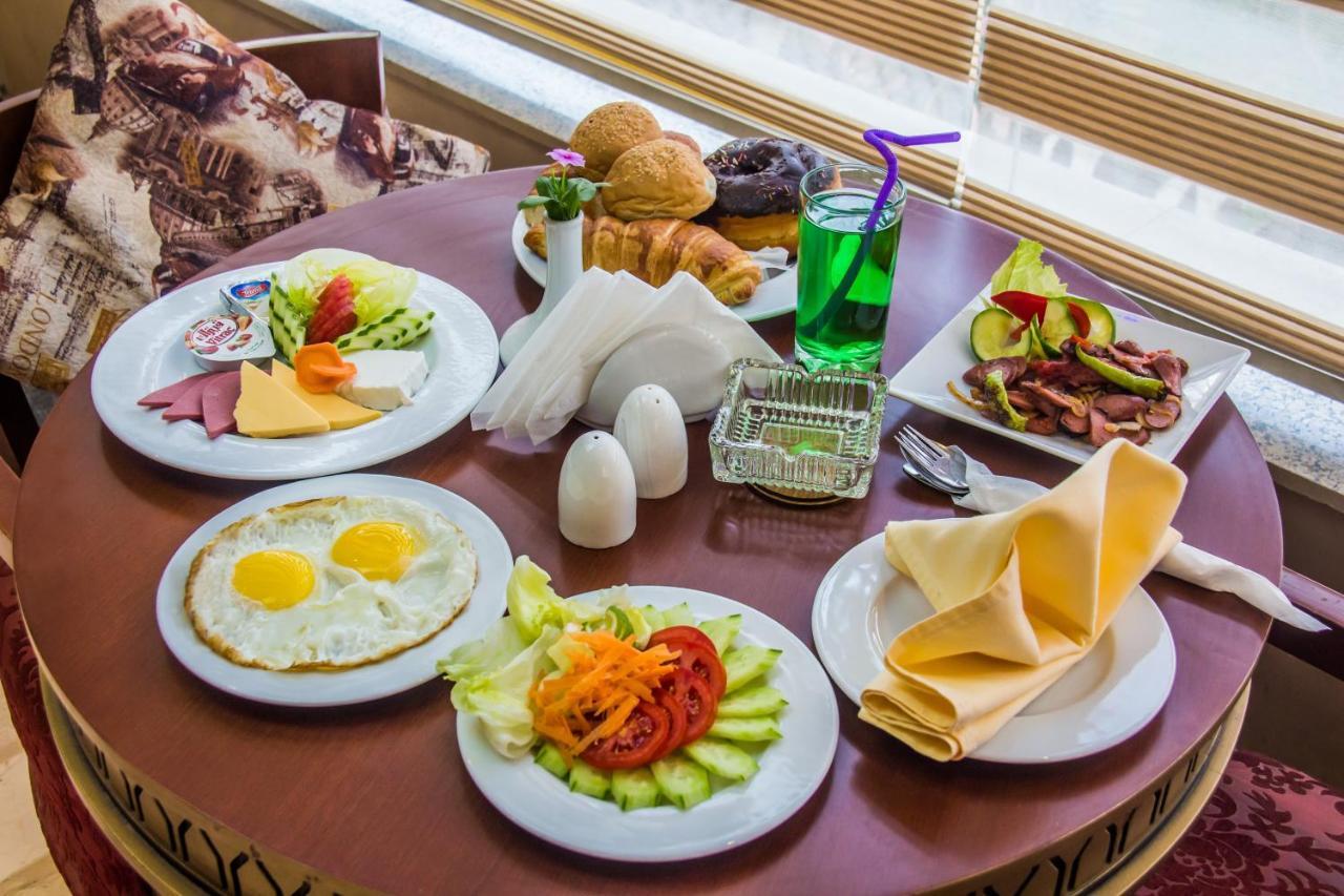 Tiba Pyramids Hotel Giza 外观 照片
