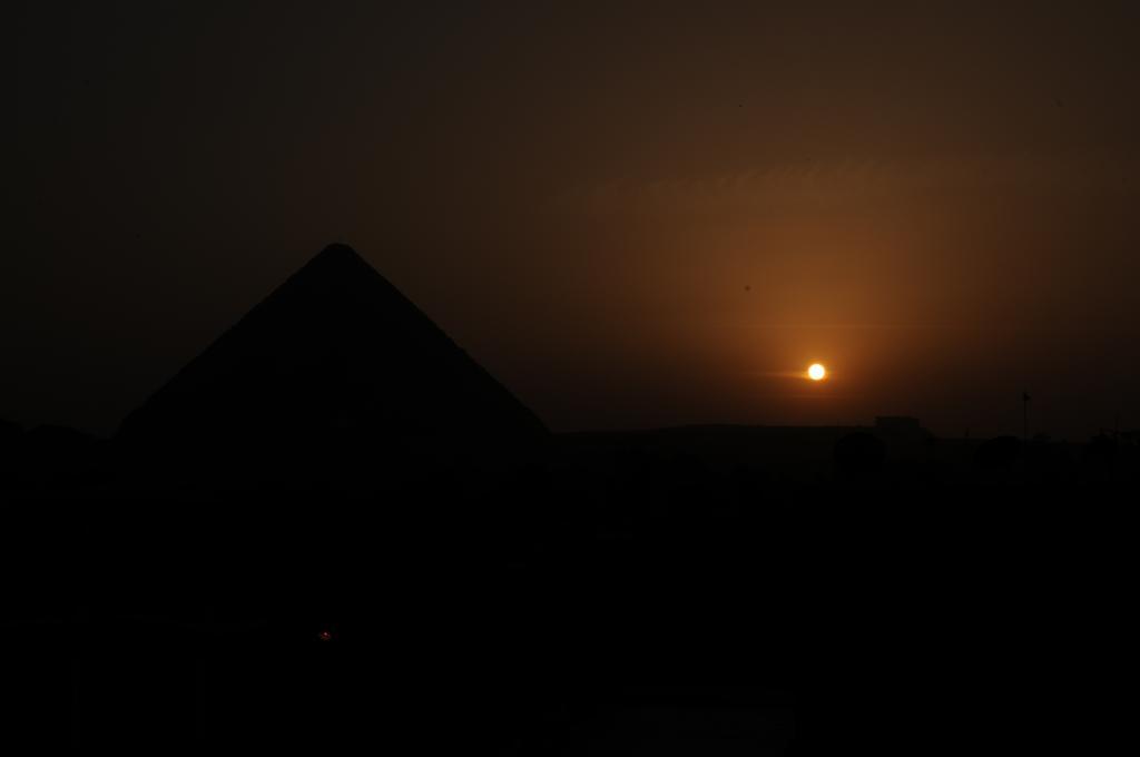 Tiba Pyramids Hotel Giza 外观 照片