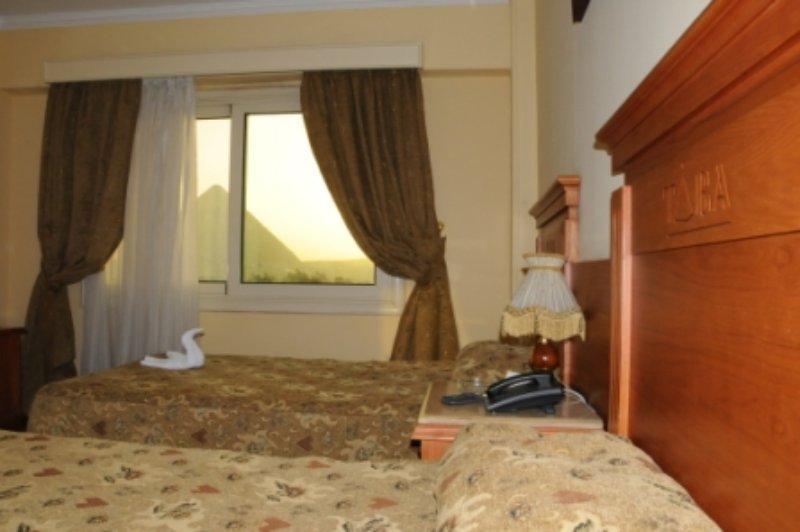 Tiba Pyramids Hotel Giza 外观 照片